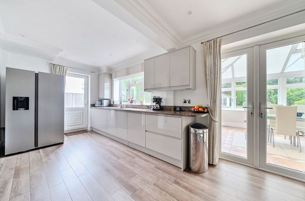 Additional image 15 of 4 bed detached house for saleOakley Road, Bromley Common, Kent BR2