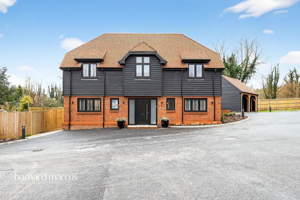 Additional image 26 of 4 bed detached house for saleHuntersfield Farm, Fairlawn Road, Banstead SM7