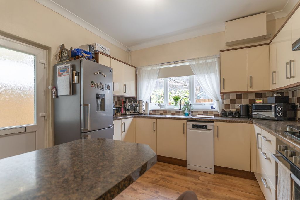Additional image 2 of 4 bed semi-detached house for saleNorth Road, Newbridge NP11
