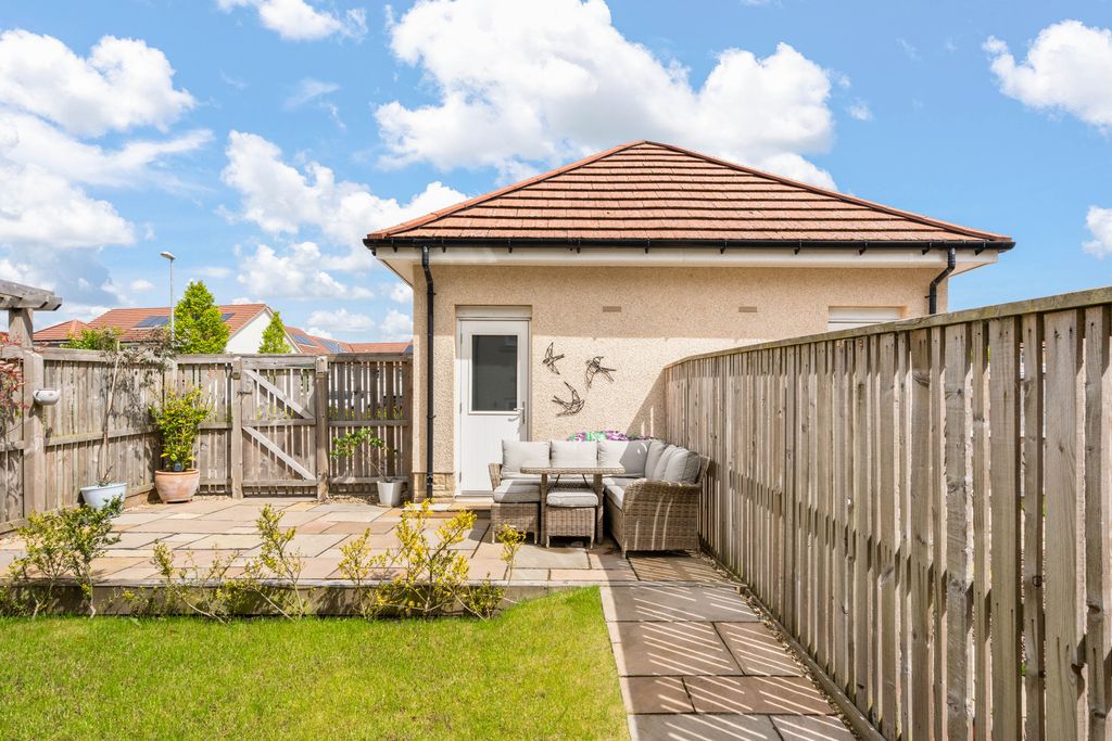 Additional image 40 of 4 bed semi-detached house for sale5 Ramslack Street, Balerno, Edinburgh EH14