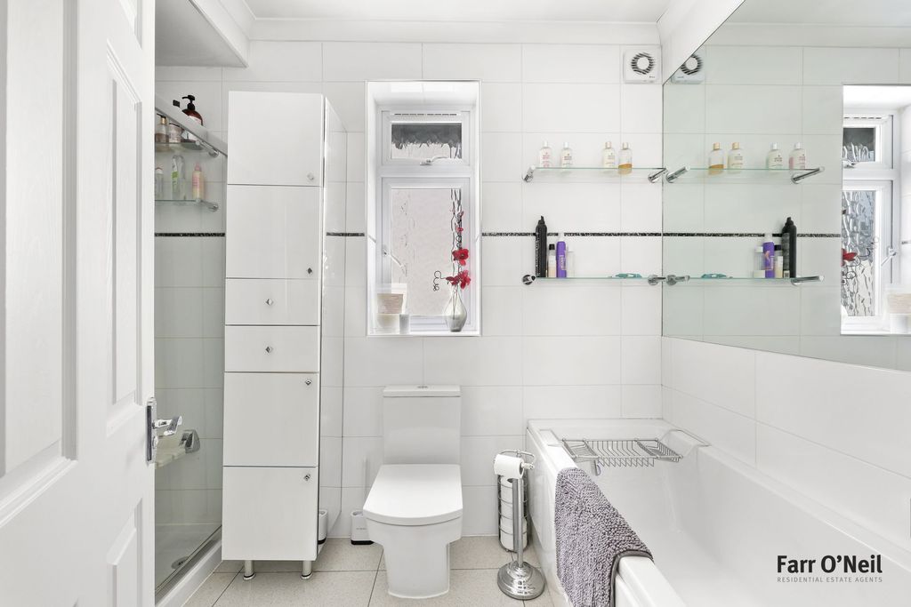 Additional image 19 of 3 bed end terrace house for salePalmerston Road, Buckhurst Hill IG9