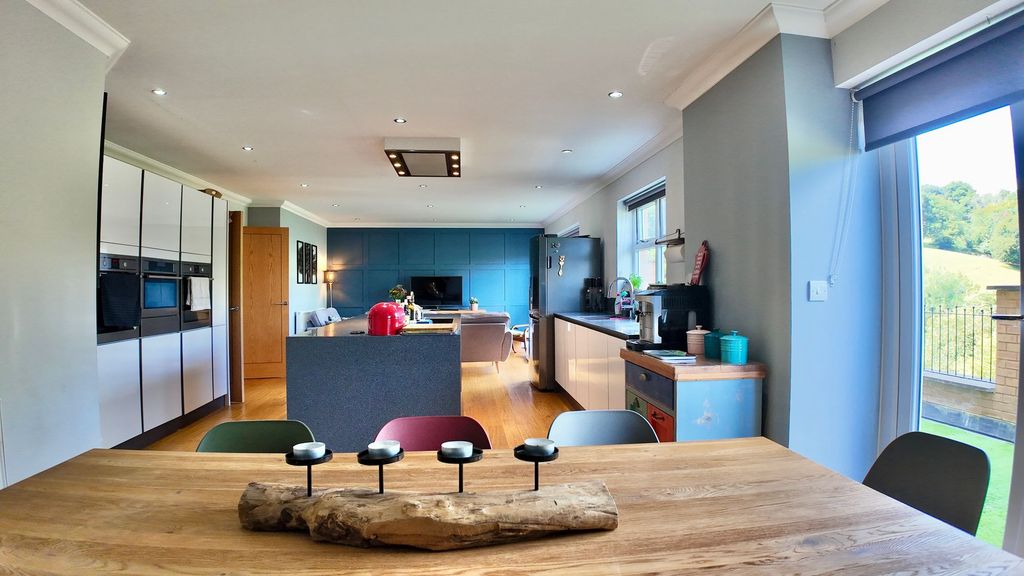Additional image 15 of 5 bed detached house for salePlynlimon Avenue, Crumlin NP11