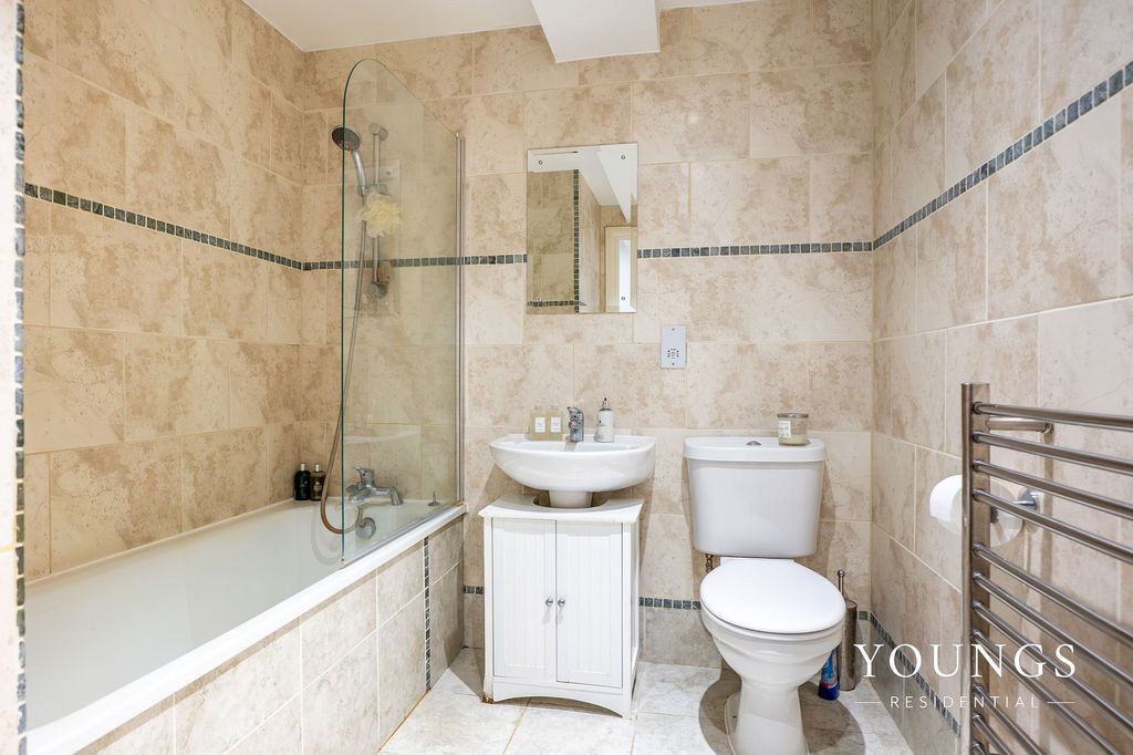 Additional image 19 of 2 bed flat for saleLambeth Road, Lambeth Court Lambeth Road SS7