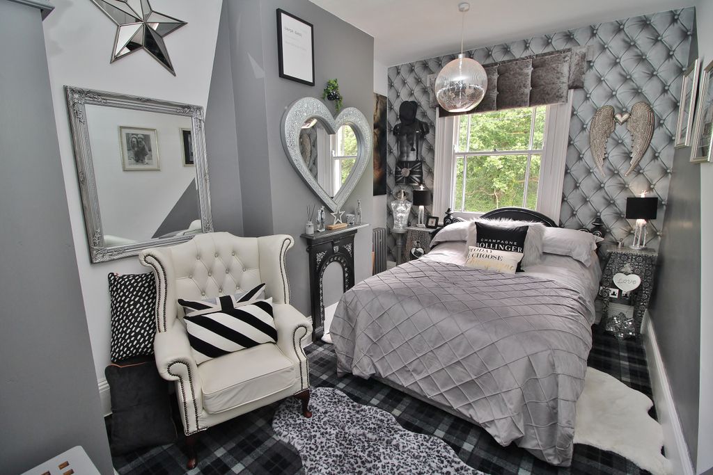 Additional image 26 of 4 bed semi-detached house for saleWraysbury House, Long Copse Lane, Emsworth PO10
