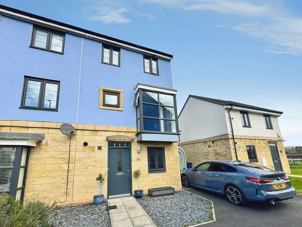 3 bed town house for saleKing Oswald Drive, Blaydon NE21