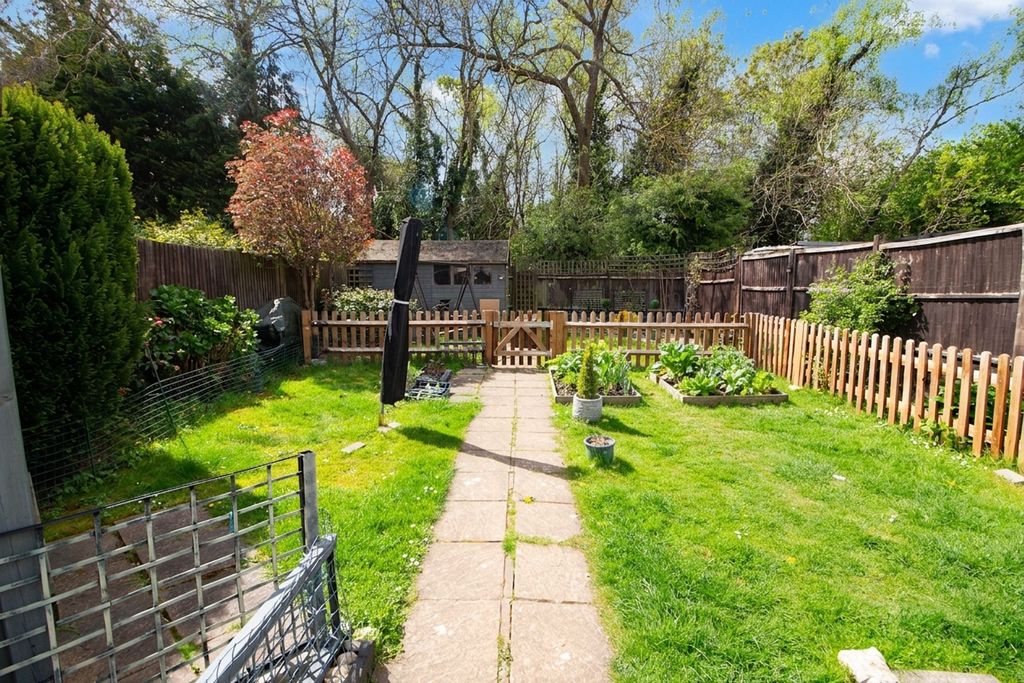 Additional image 17 of 3 bed semi-detached bungalow for saleHarrow Way, Carpenders Park, Watford WD19