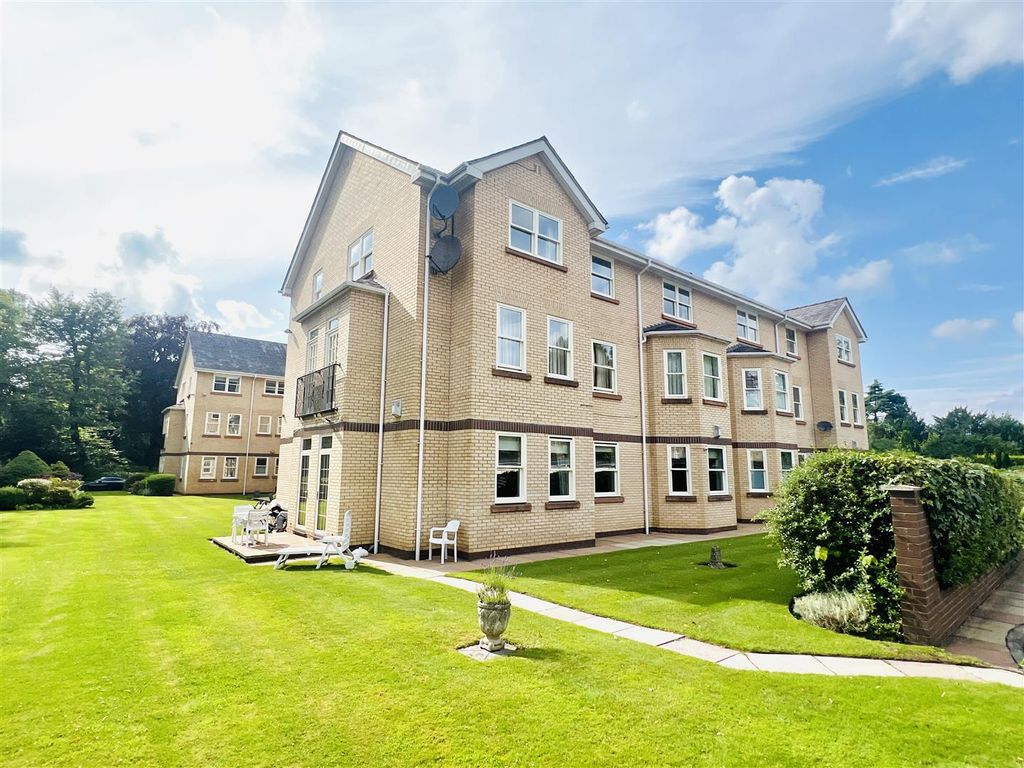 Additional image 17 of 3 bed flat for saleSt. Margarets Road, Altrincham WA14