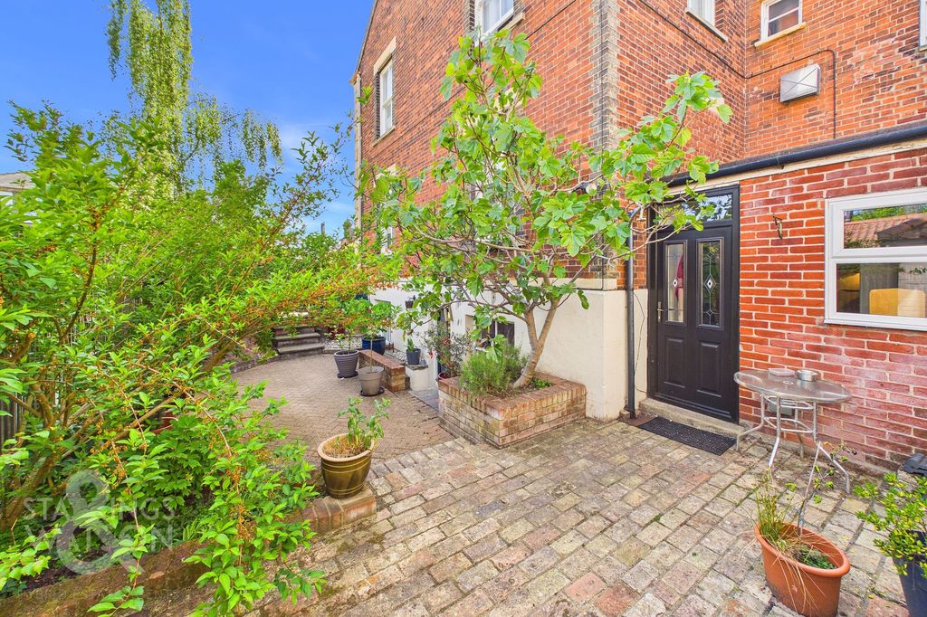 Additional image 24 of 5 bed semi-detached house for saleStation Road, Beccles NR34