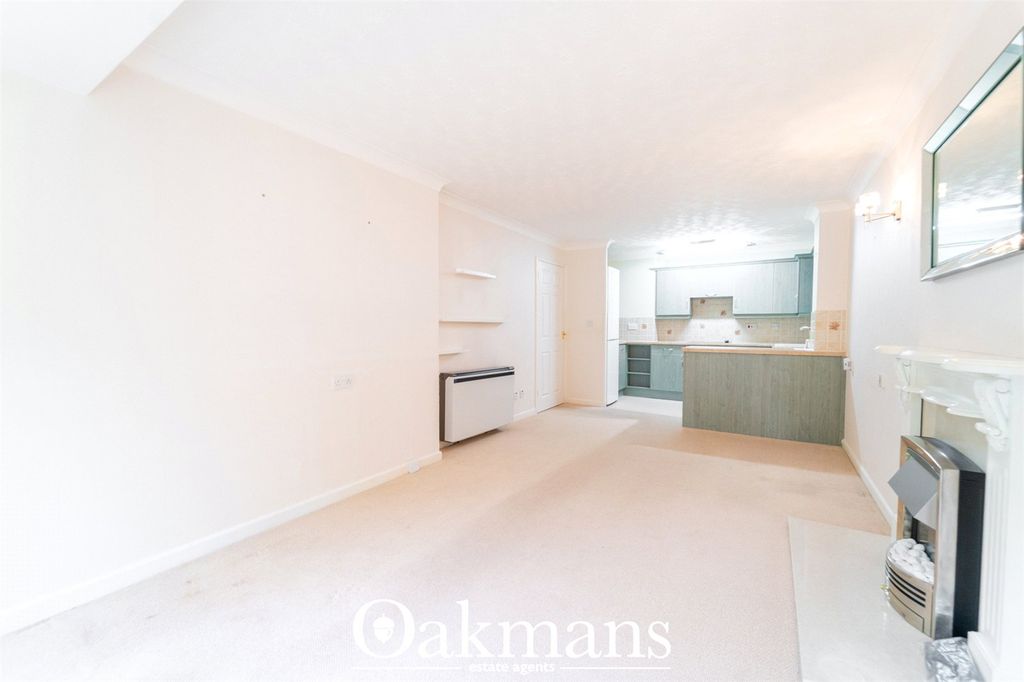 Additional image 5 of 2 bed flat for saleEdnall Lane, Bromsgrove, Worcestershire B60