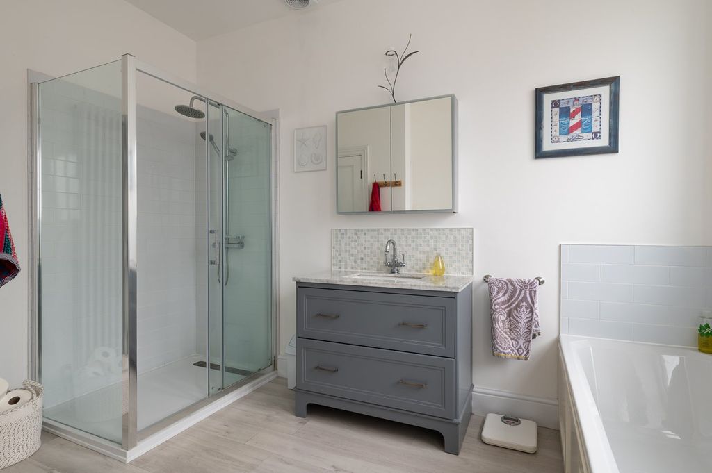 Additional image 21 of 7 bed detached house for saleKimbolton Road, Bedford MK40