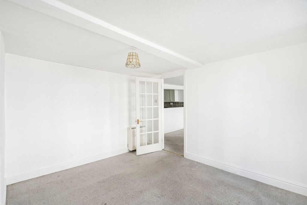 Additional image 11 of 3 bed flat for saleFore Street, Kingsbridge TQ7