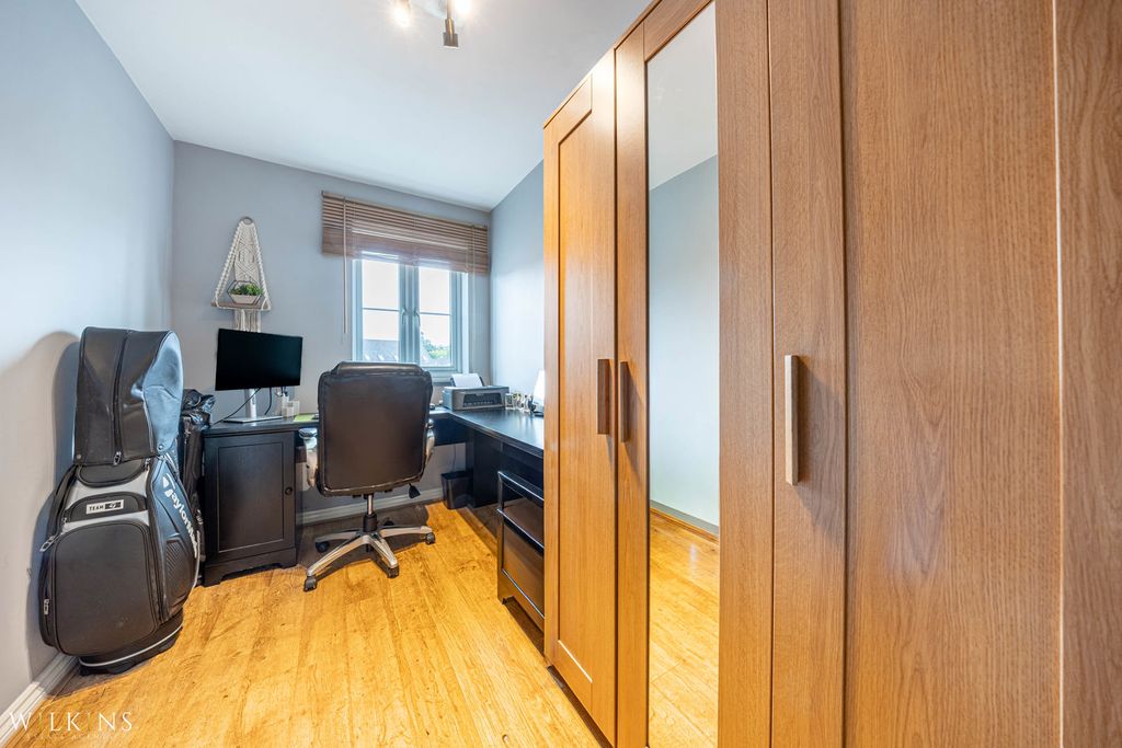 Additional image 10 of 2 bed flat for saleMeander Close, Wilnecote, Tamworth, Staffordshire B77
