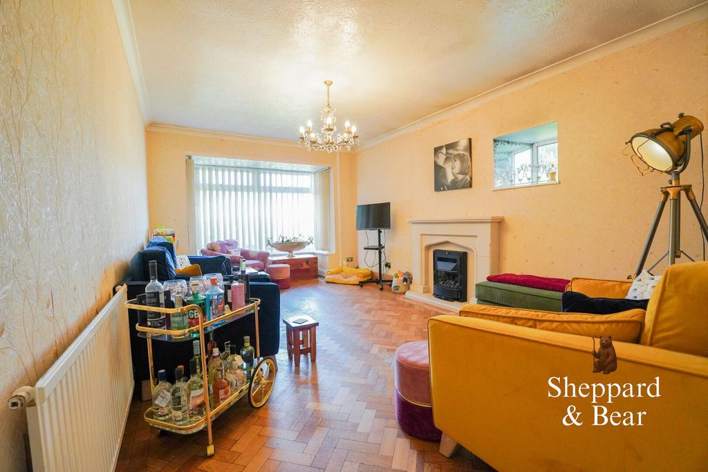 Additional image 9 of 3 bed detached bungalow for saleBall Road, Llanrumney, Cardiff CF3