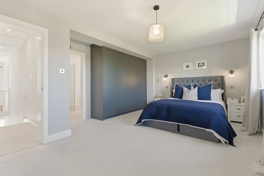 Additional image 14 of 4 bed detached house for saleCandlemas Lane, Beaconsfield, Buckinghamshire HP9