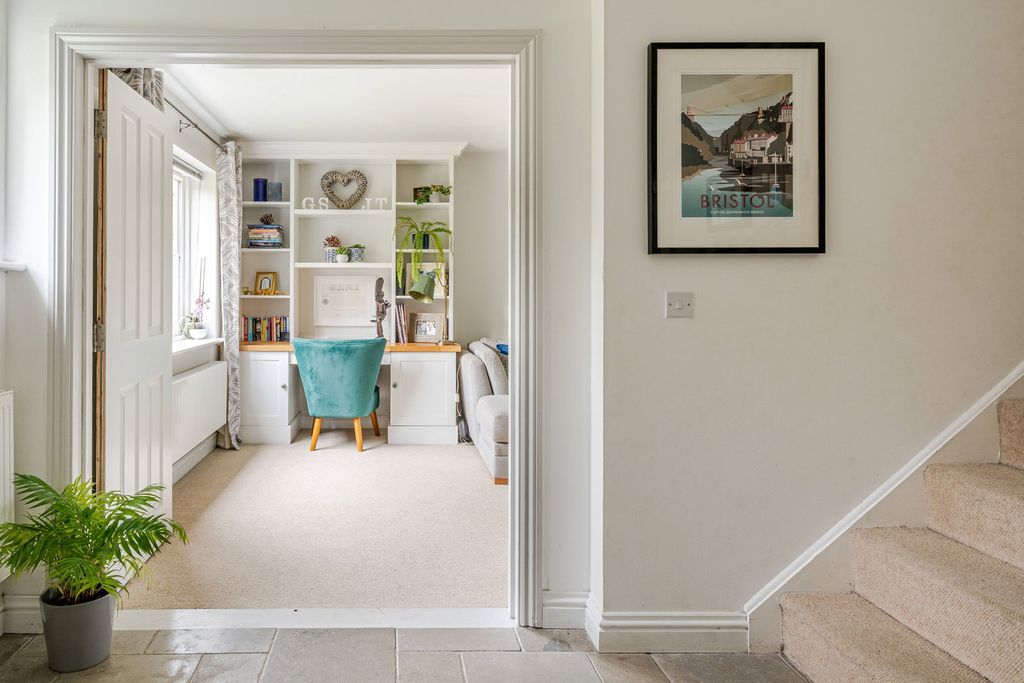 Additional image 7 of 5 bed detached house for saleChurch Rise, Burton SN14