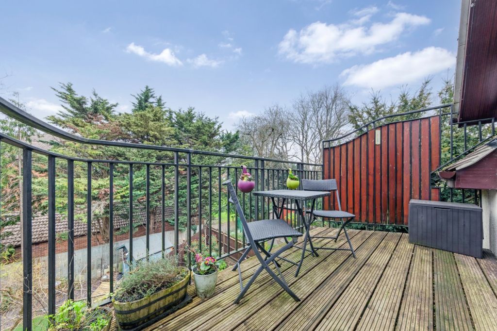 Additional image 2 of 2 bed flat for saleCopers Cope Road, Beckenham BR3