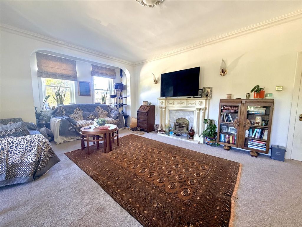 Additional image 2 of 3 bed flat for saleSt. Margarets Road, Altrincham WA14