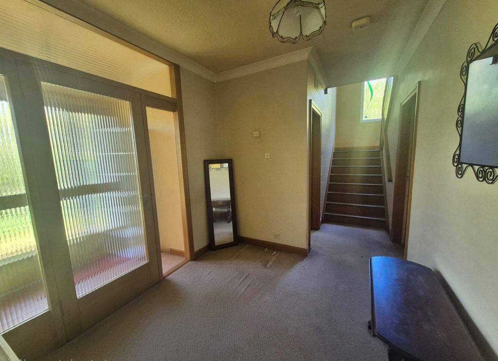4 bed detached house for saleLockerbie DG11 photo 3