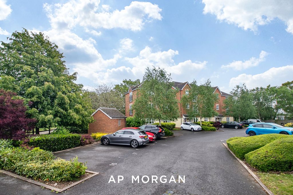 Additional image 12 of 2 bed flat for saleRailway Walk, Bromsgrove, Worcestershire B60