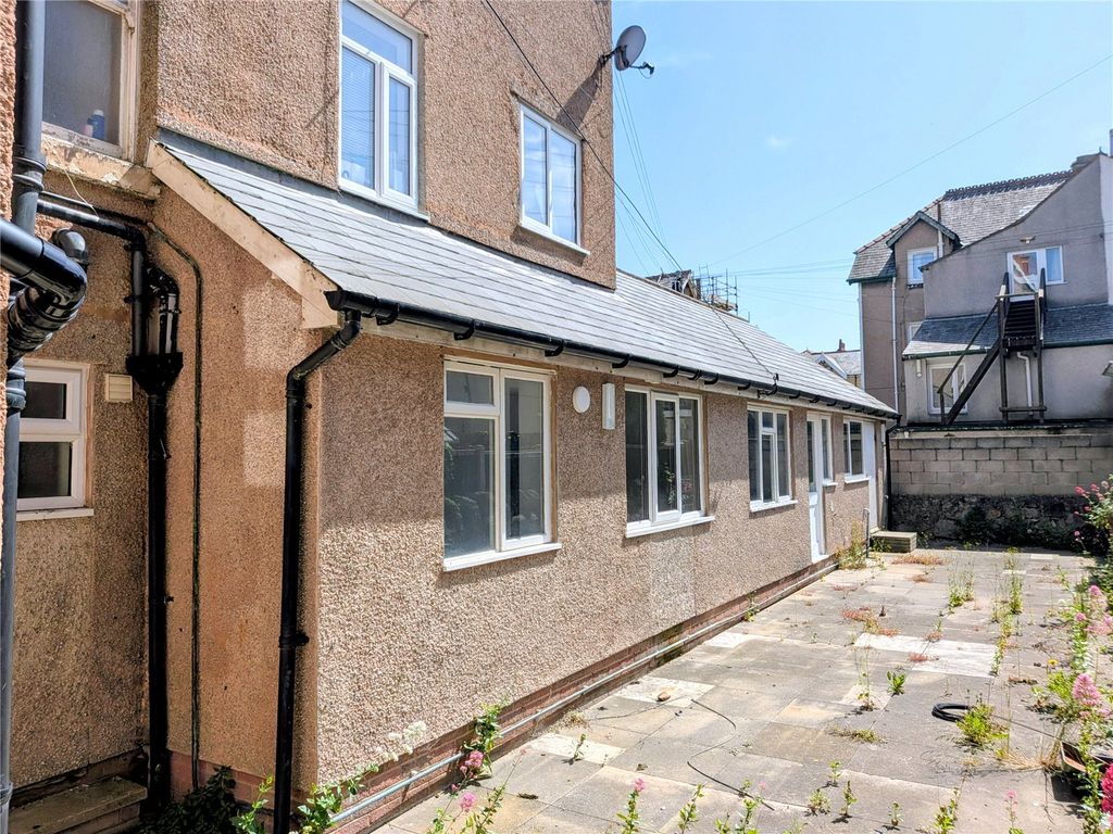 Additional image 18 of 3 bed flat for saleMostyn Road, Colwyn Bay, Conwy LL29