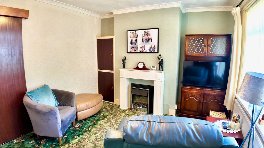 Additional image 6 of 3 bed terraced house for saleFflorens Road, Newbridge NP11