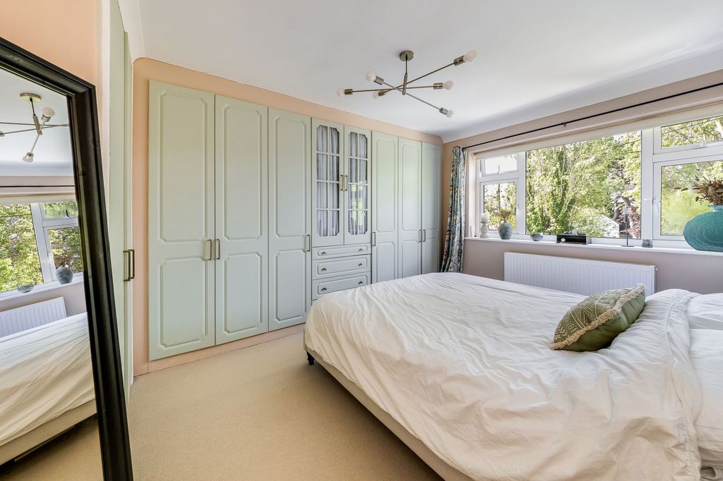 Additional image 14 of 3 bed semi-detached house for saleFrilsham Street, Sutton Courtenay OX14