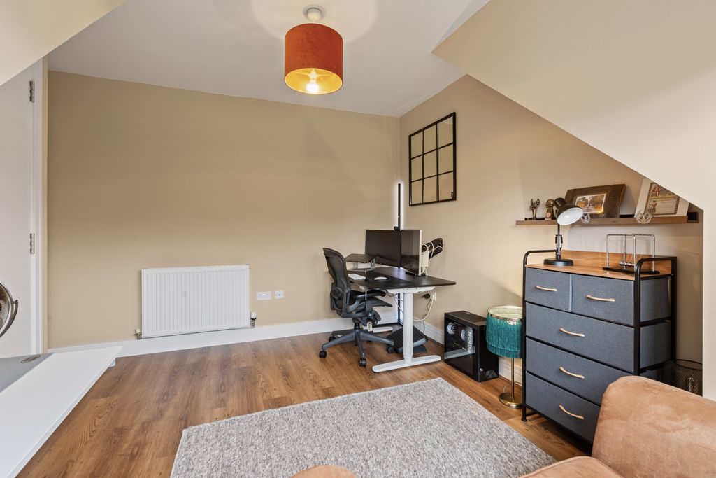 Additional image 15 of 4 bed semi-detached house for sale5 Ramslack Street, Balerno, Edinburgh EH14