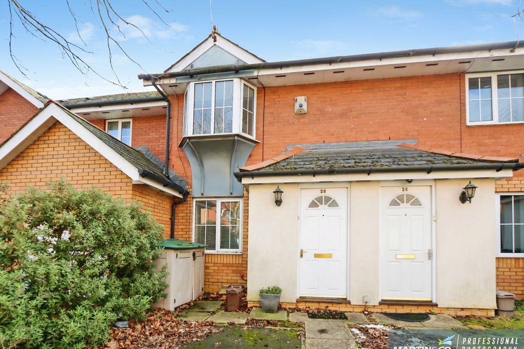 2 bed terraced house for saleCampbell Drive, Windsor Quay CF11