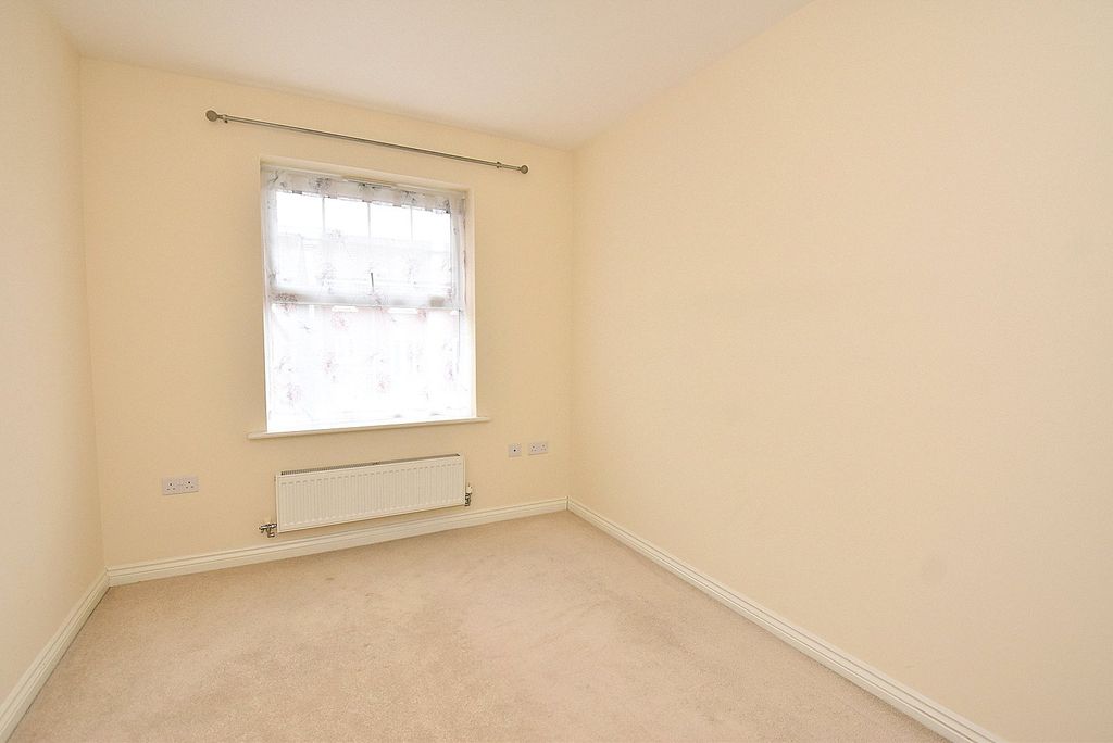 Additional image 6 of 2 bed flat for salePeach Pie Street, Wincanton, Somerset BA9