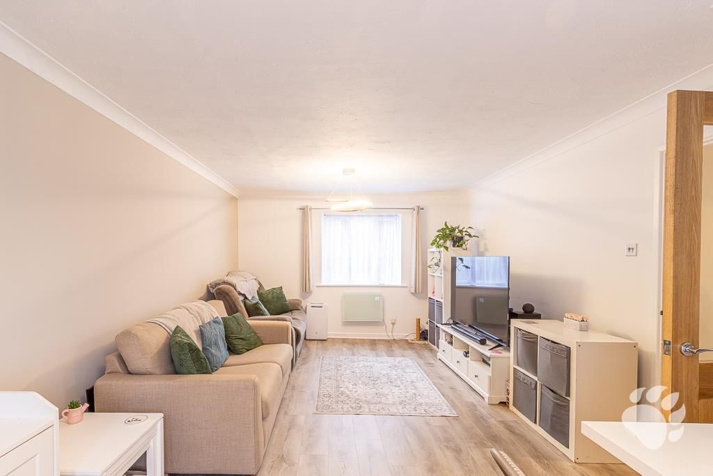 Additional image 3 of 2 bed flat for saleCopperfields, Laindon SS15