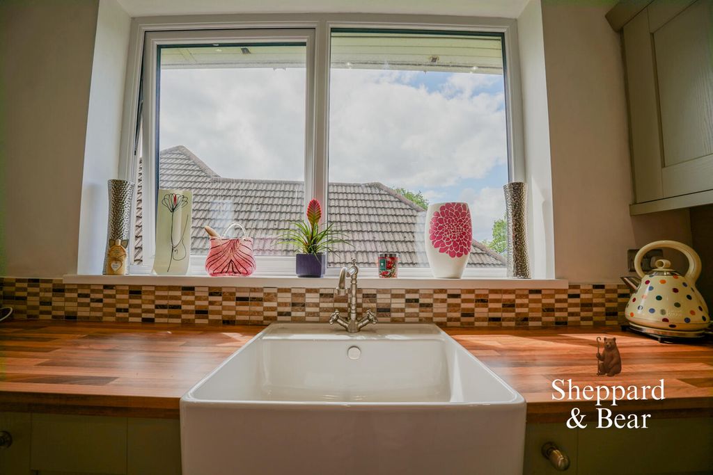 Additional image 8 of 3 bed detached bungalow for saleBall Road, Llanrumney, Cardiff CF3