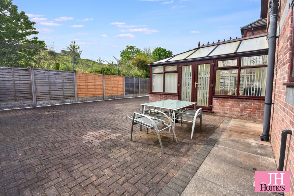 Additional image 23 of 4 bed detached house for saleRiverside Gardens, Barrow-In-Furness, Cumbria LA13