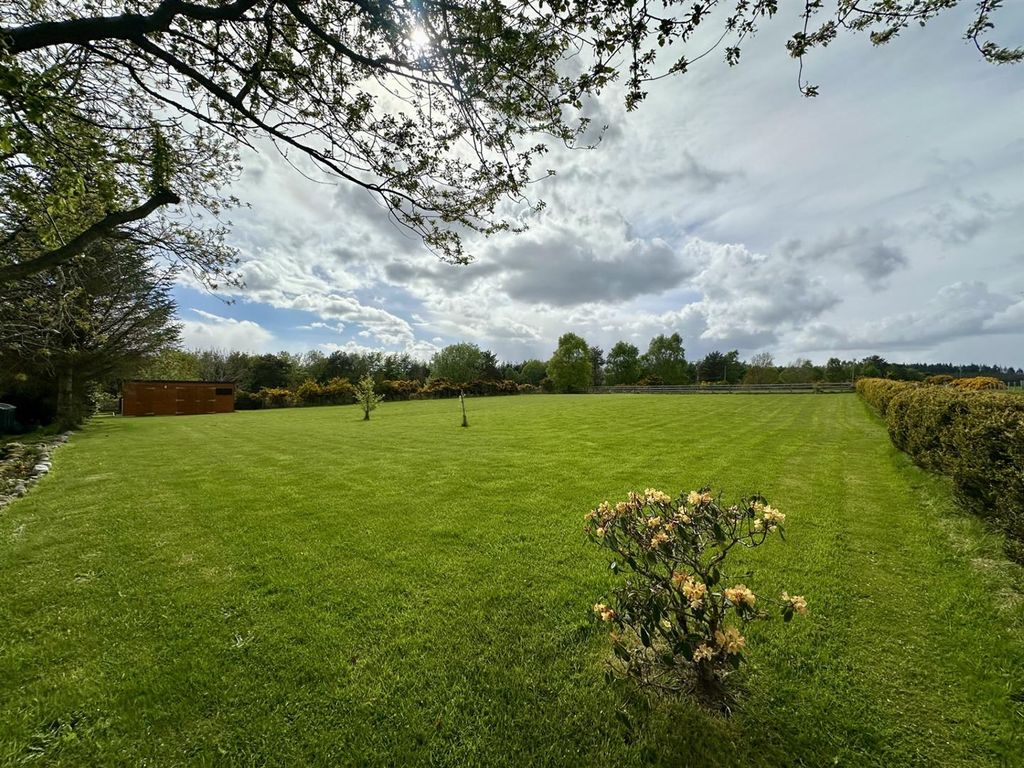 Land for saleAt Croftnacreidh, North Kessock IV1
