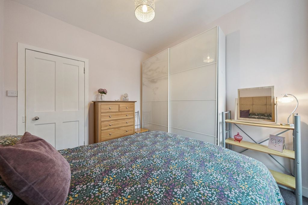 Additional image 12 of 2 bed flat for saleJames Street, Helensburgh G84