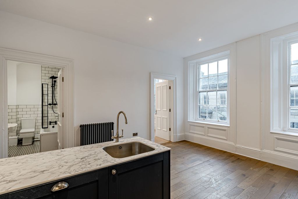 Additional image 6 of 2 bed flat for saleApartment 3, 16 Victoria Place, Carlisle CA1