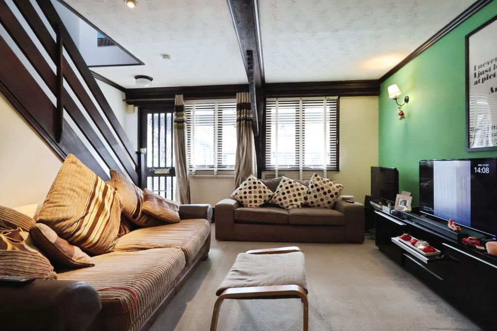 Additional image 2 of 1 bed flat for salePryors Court, Baldock SG7