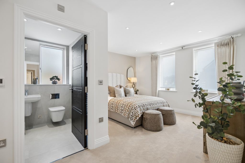 Additional image 6 of 3 bed flat for saleMandeville House, The Broadway, Old Amersham HP7