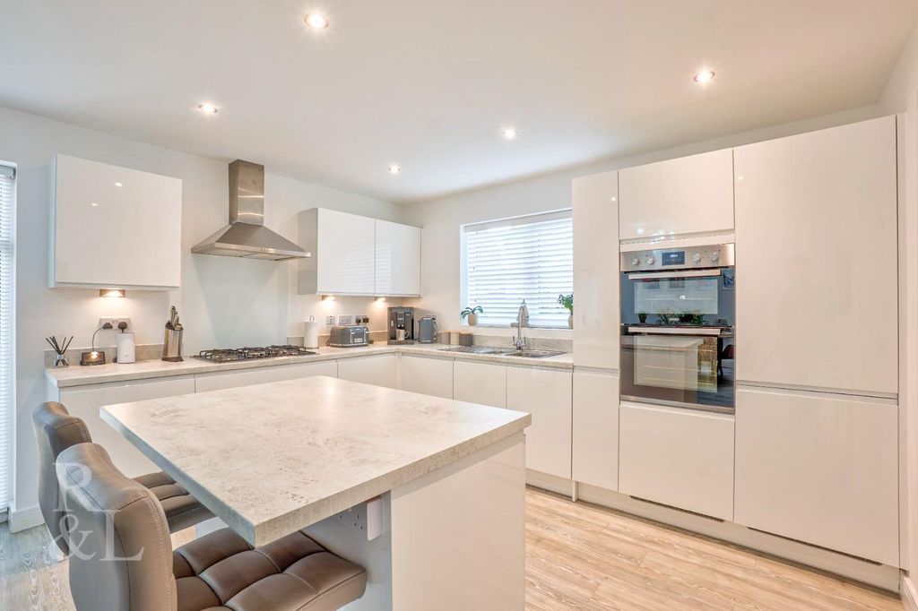 Additional image 5 of 5 bed detached house for saleDickinson Close, Ashby-De-La-Zouch LE65