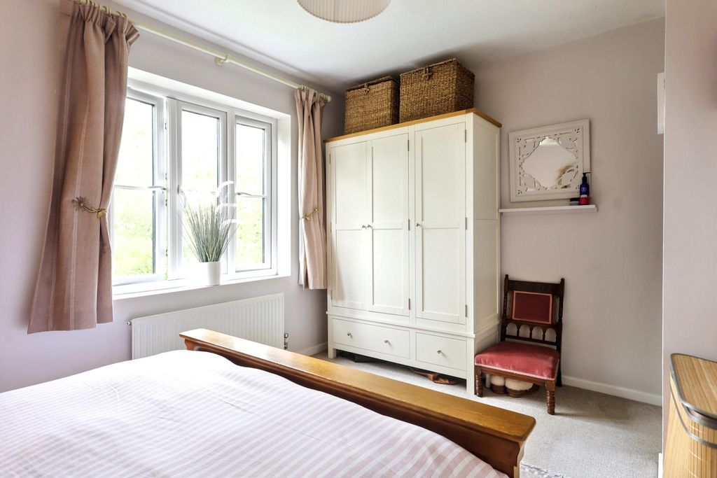 Additional image 15 of 3 bed link detached house for sale23 Calais Dene, Bampton OX18