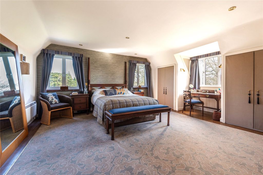 Additional image 18 of 4 bed detached house for salePebblehill Road, Betchworth, Surrey RH3