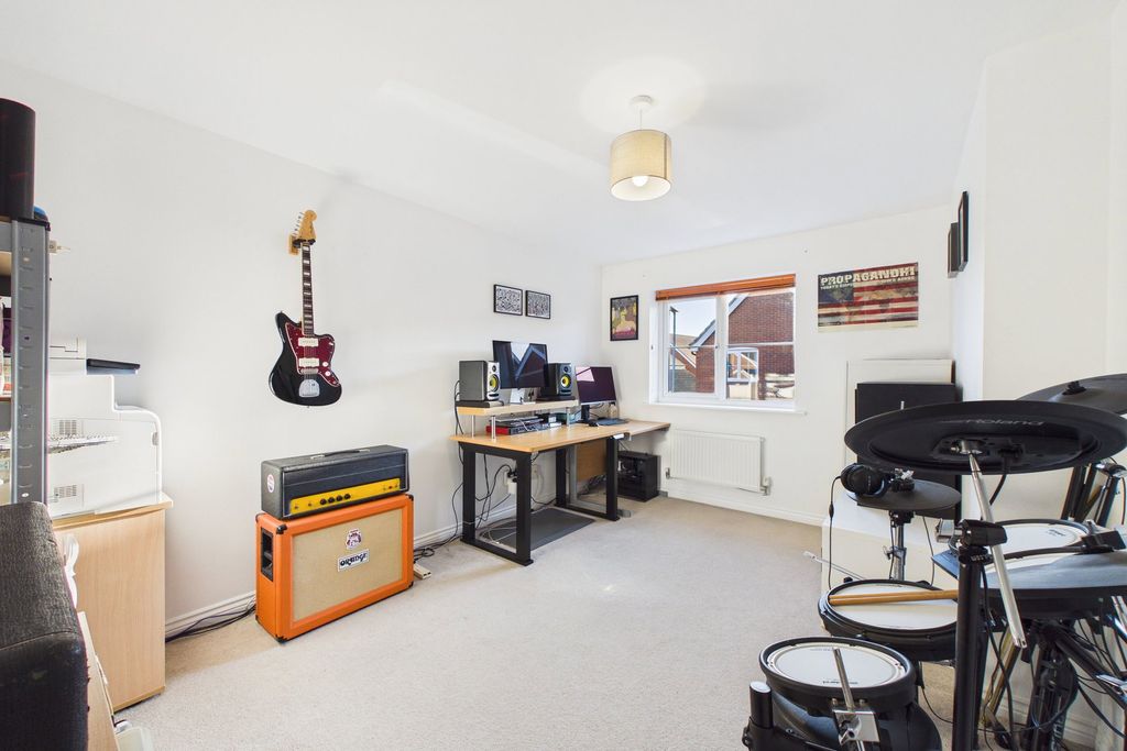 Additional image 21 of 4 bed detached house for saleSpeckled Wood Close, Attleborough NR17