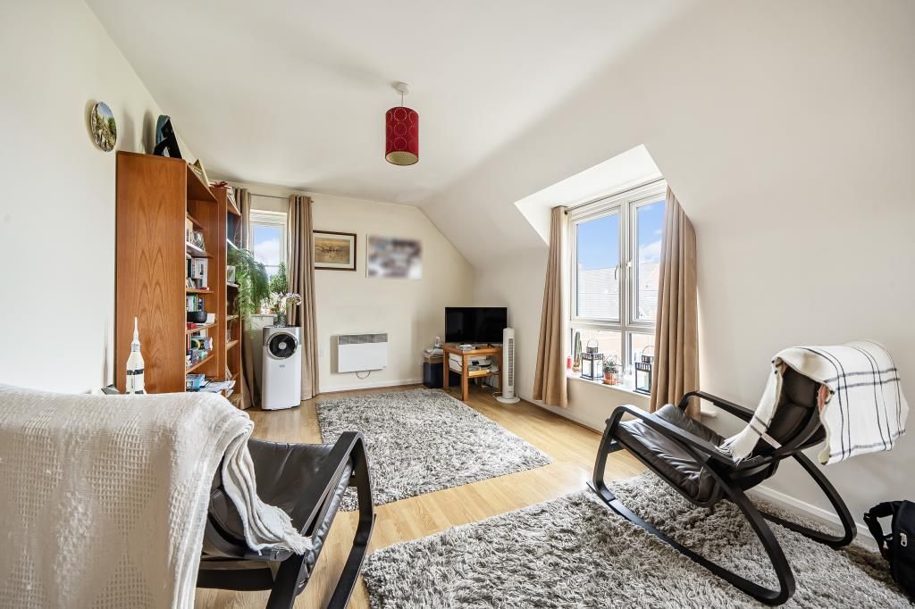 Additional image 5 of 2 bed flat for saleBanbury, Oxfordshire OX16