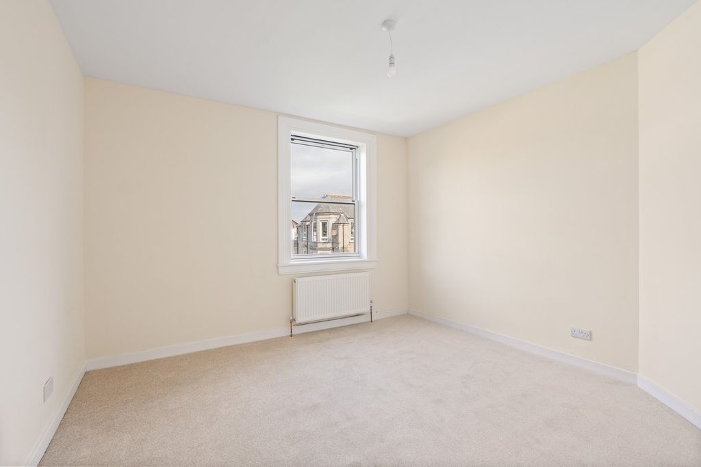 Additional image 11 of 2 bed flat for saleNewtoft Street, Edinburgh EH17