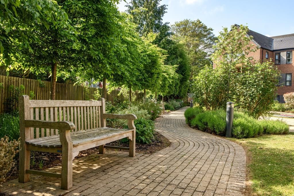 Additional image 18 of 2 bed flat for saleBanbury, Oxfordshire OX16