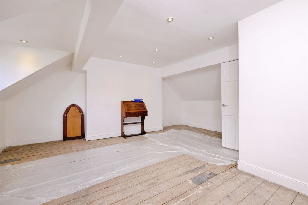 Additional image 19 of 4 bed end terrace house for saleTredegar Road, Ebbw Vale NP23