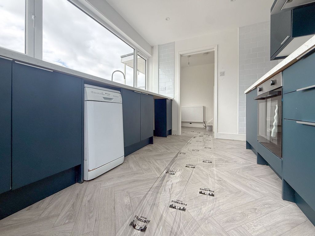 Additional image 5 of 3 bed semi-detached house for saleHillview Crescent, Newport NP19
