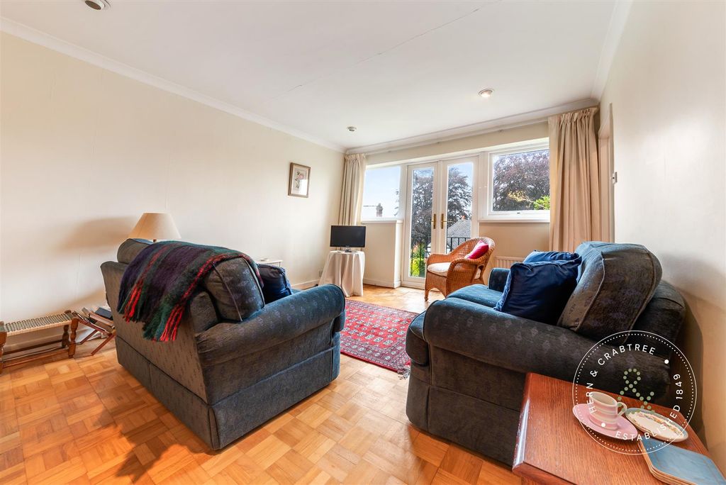 Additional image 2 of 2 bed flat for saleFairlawn Court, The Avenue, Llandaff, Cardiff CF5