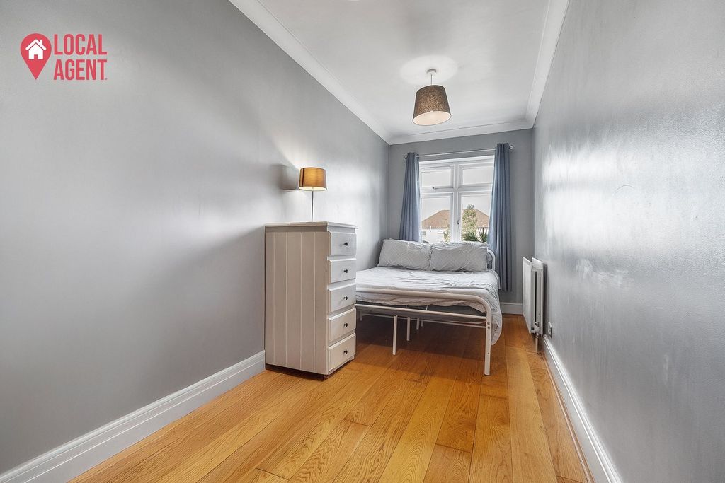 Additional image 19 of 5 bed semi-detached house for saleLansdowne Avenue, Bexleyheath DA7