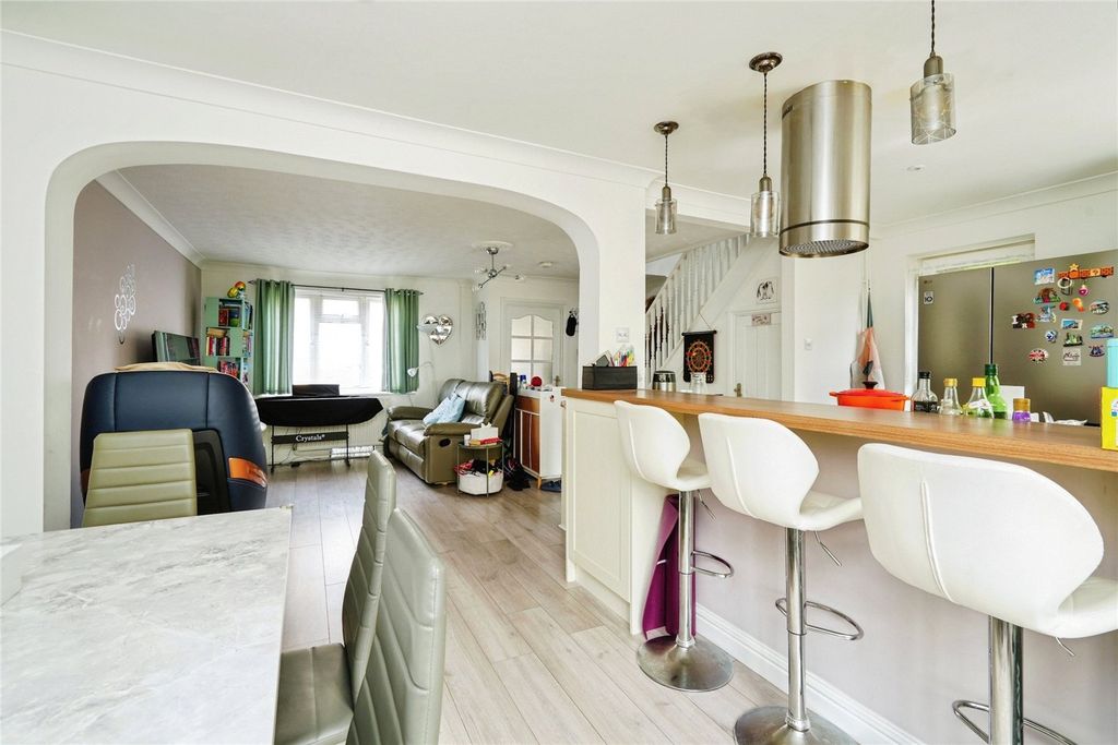 Additional image 2 of 3 bed detached house for saleBenson Close, Bicester, Oxfordshire OX26
