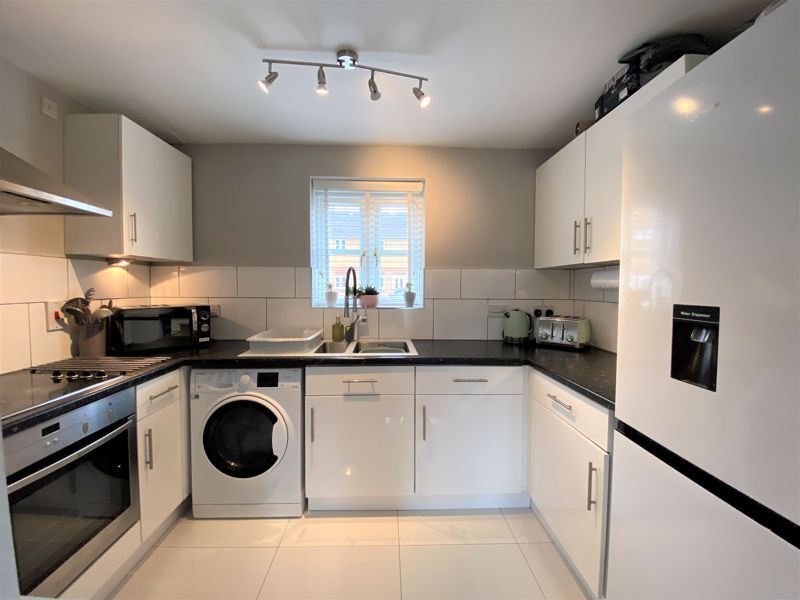 Additional image 4 of 2 bed flat for saleInvestors Only. Spencer David Way, Cardiff CF3